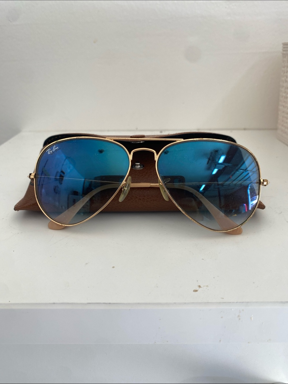 Ray-Ban Gold Aviator Sunglasses with Blue Mirrored Lenses
